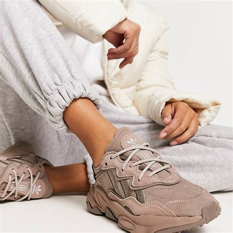 adidas ozweego beige outfit|adidas originals ozweego women's beige.